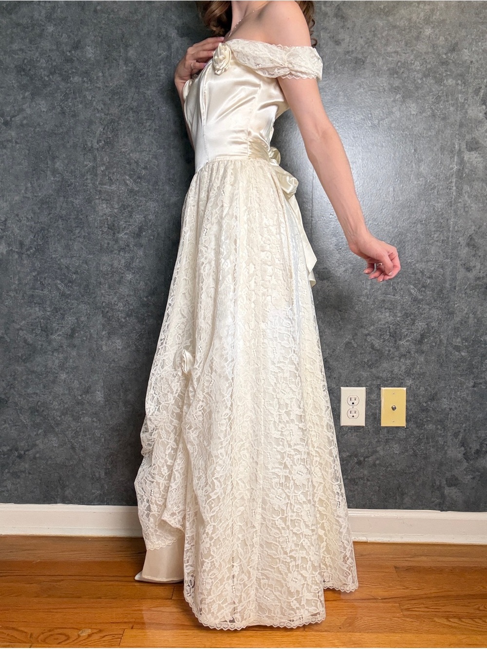 Vintage Gunne Sax Wedding Gown — Off-Shoulder Lace with Satin Rosettes - Picture 3 of 5